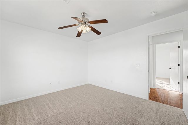 3300 SW Victoria Place 2, Bentonville, AR 72712