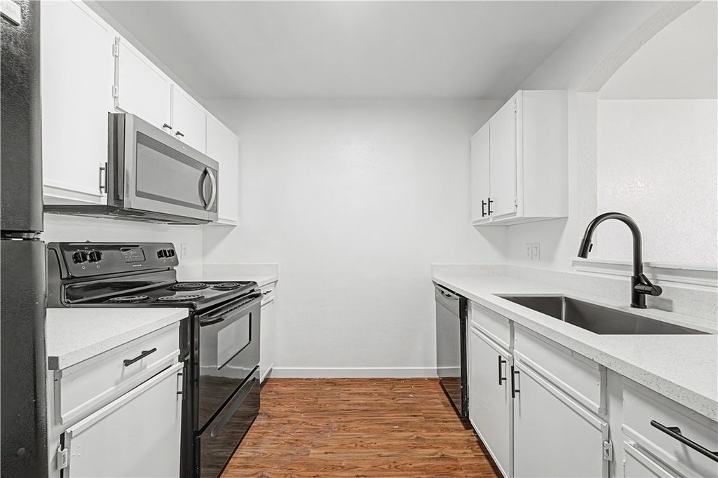 3300 SW Victoria Place 2, Bentonville, AR 72712