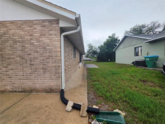 1732 TOPAZ TERRACE, Deltona, FL 32725