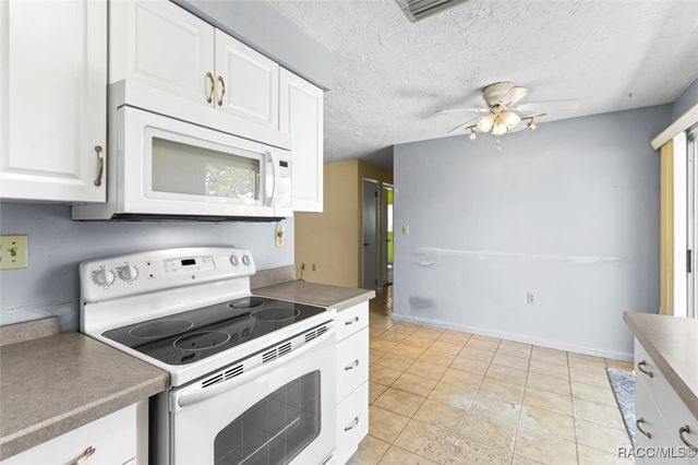 230 S Jackson Street, Beverly Hills, FL 34465