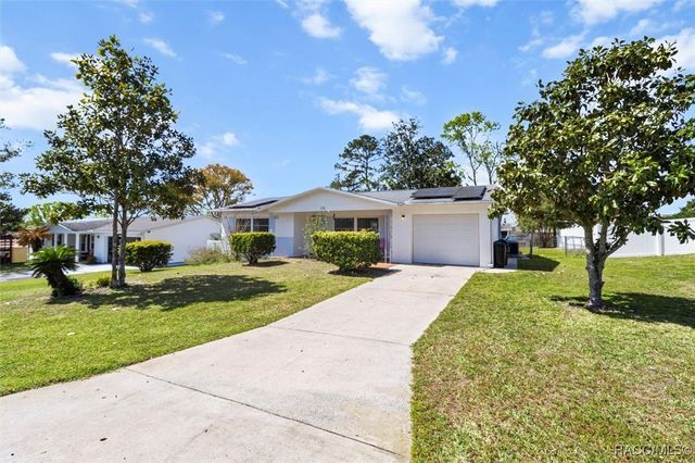 230 S Jackson Street, Beverly Hills, FL 34465