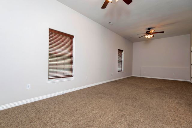 4649 Silo Hills Drive, Springfield, MO 65802