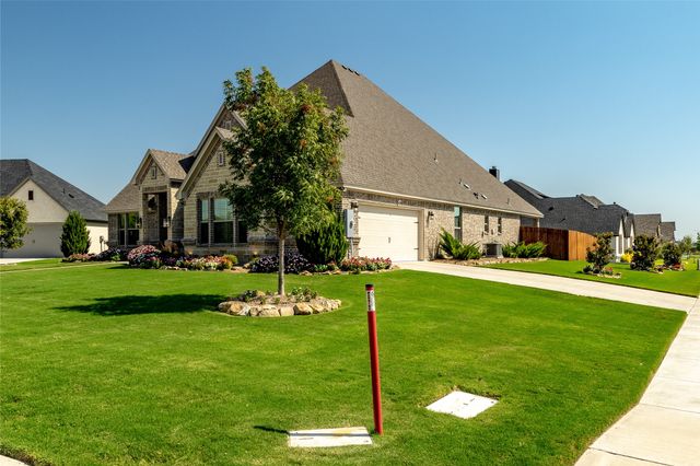 12700 Dusty Springs Court, Fort Worth, TX 76052