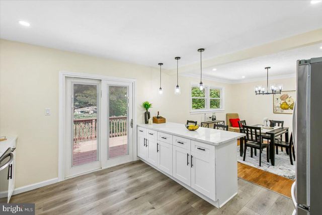 1705 CRESTVIEW, Potomac, MD 20854
