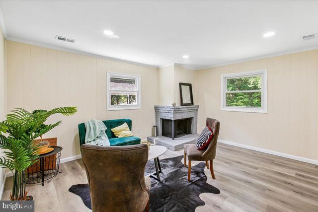 1705 CRESTVIEW, Potomac, MD 20854