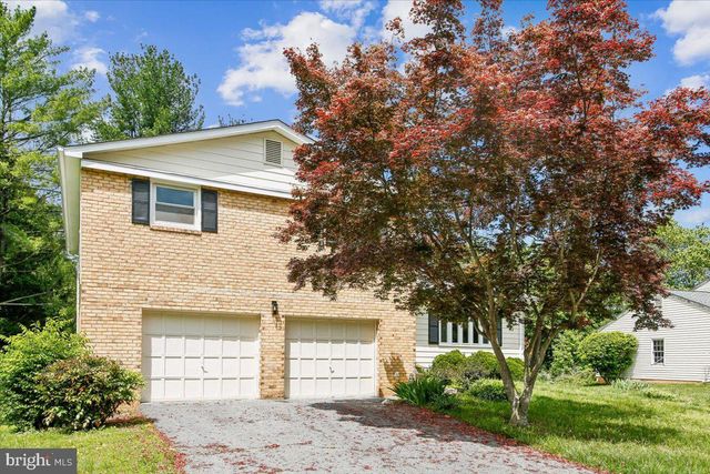 1705 CRESTVIEW, Potomac, MD 20854