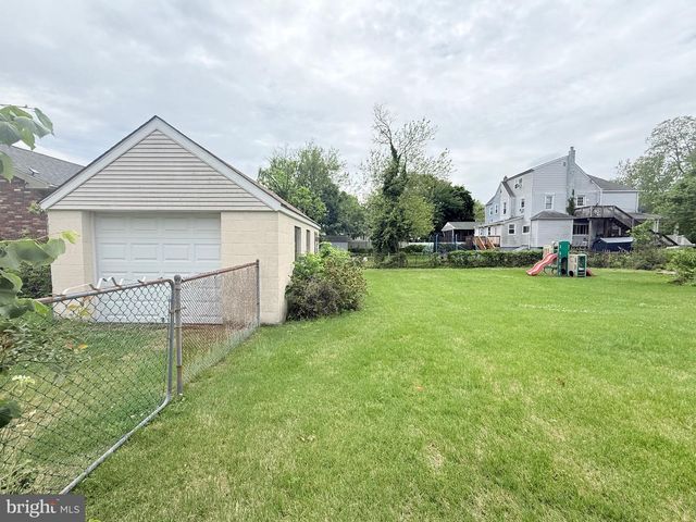 620 CENTRAL AVE, Laurel Springs, NJ 08021