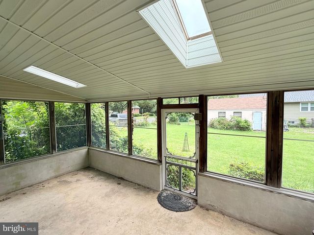 620 CENTRAL AVE, Laurel Springs, NJ 08021