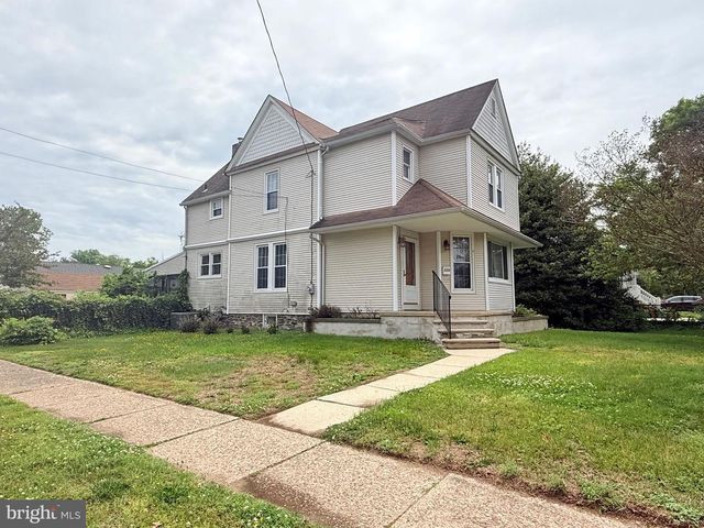 620 CENTRAL AVE, Laurel Springs, NJ 08021
