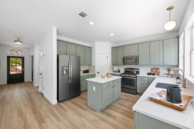 12329 Donovan CIR, Austin, TX 78753