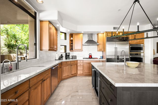 10010 E TAOS Drive, Scottsdale, AZ 85262