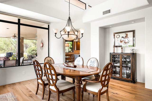 10010 E TAOS Drive, Scottsdale, AZ 85262