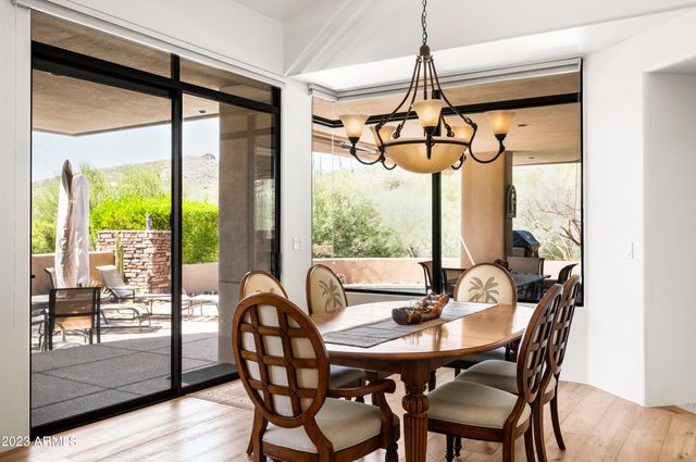 10010 E TAOS Drive, Scottsdale, AZ 85262