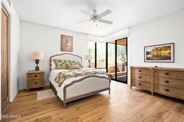 10010 E TAOS Drive, Scottsdale, AZ 85262