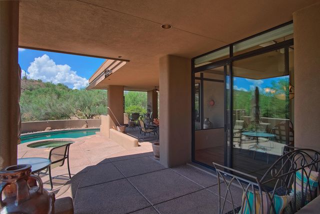 10010 E TAOS Drive, Scottsdale, AZ 85262