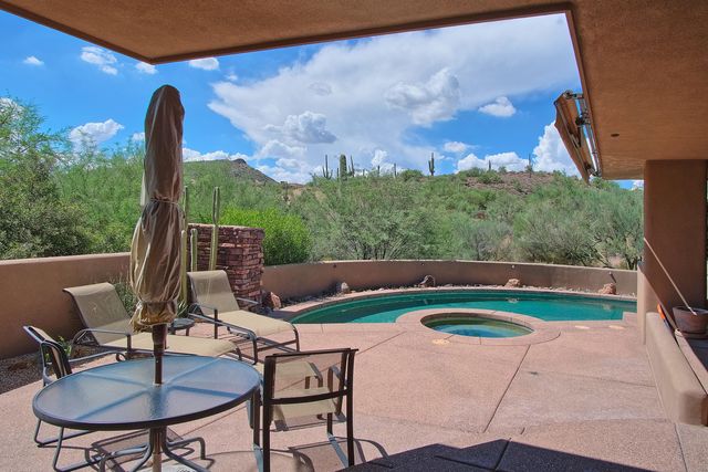 10010 E TAOS Drive, Scottsdale, AZ 85262
