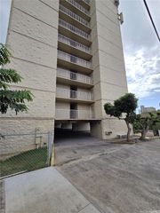 1687 Pensacola Street 601, Honolulu, HI 96822