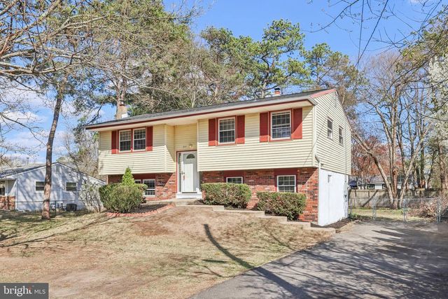 317 CAYUGA TRL, Browns Mills, NJ 08015