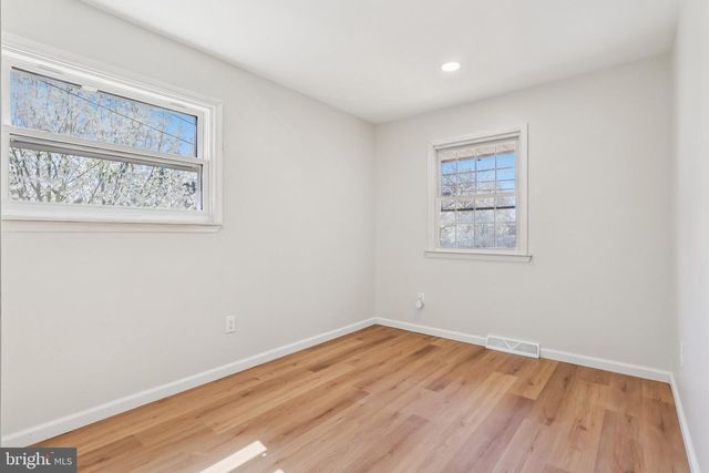 317 CAYUGA TRL, Browns Mills, NJ 08015