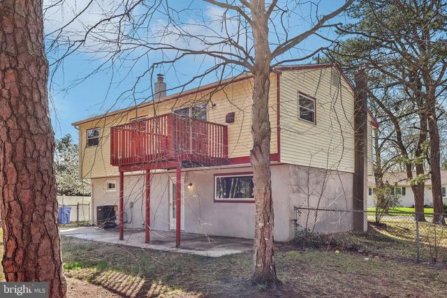317 CAYUGA TRL, Browns Mills, NJ 08015