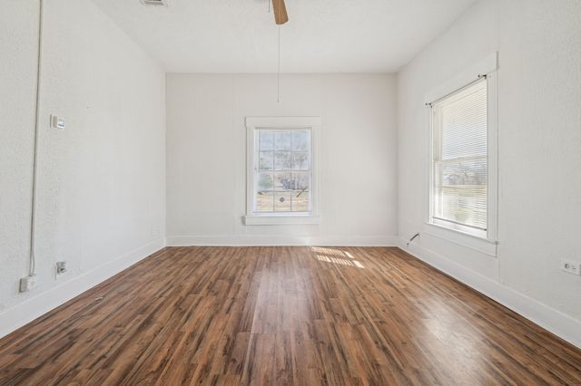 319 Mckinney Street, Mesquite, TX 75149