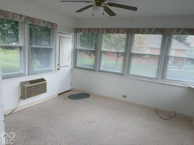 396 Vinewood Drive S, Brownsburg, IN 46112