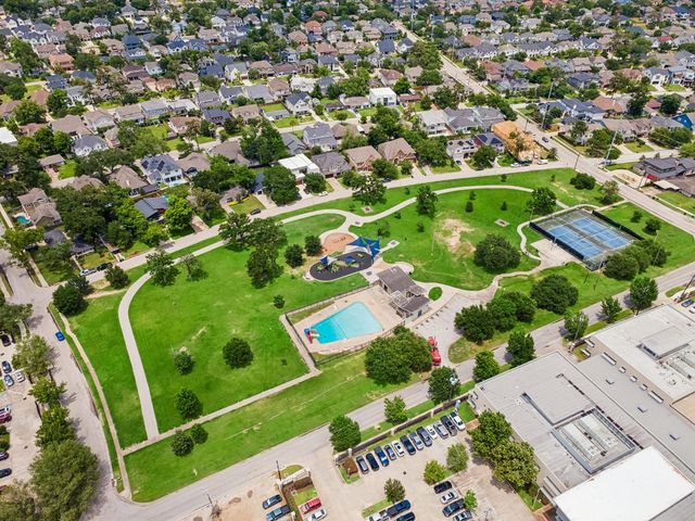 1249 Du Barry Lane, Houston, TX 77018