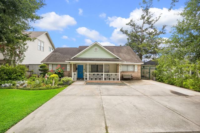 1249 Du Barry Lane, Houston, TX 77018