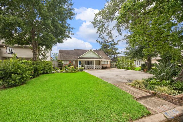 1249 Du Barry Lane, Houston, TX 77018