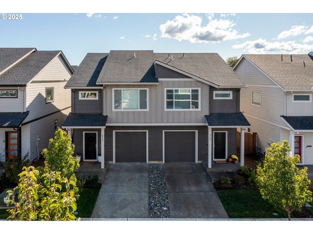 2721 S MAGNOLIA Dr, Cornelius, OR 97113