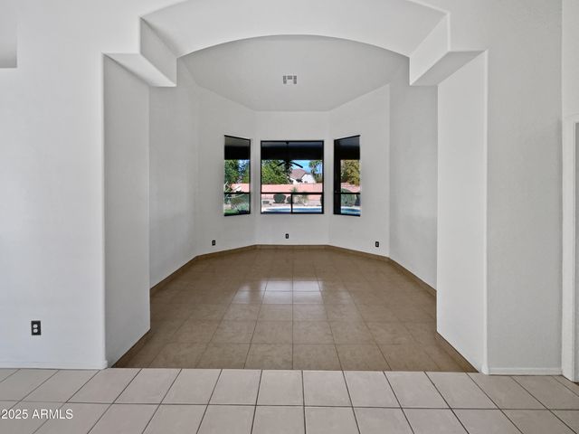 6160 E WOODRIDGE Drive, Scottsdale, AZ 85254