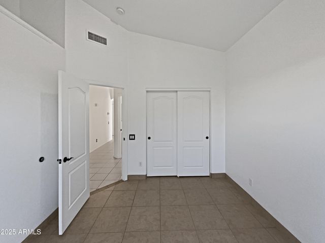 6160 E WOODRIDGE Drive, Scottsdale, AZ 85254