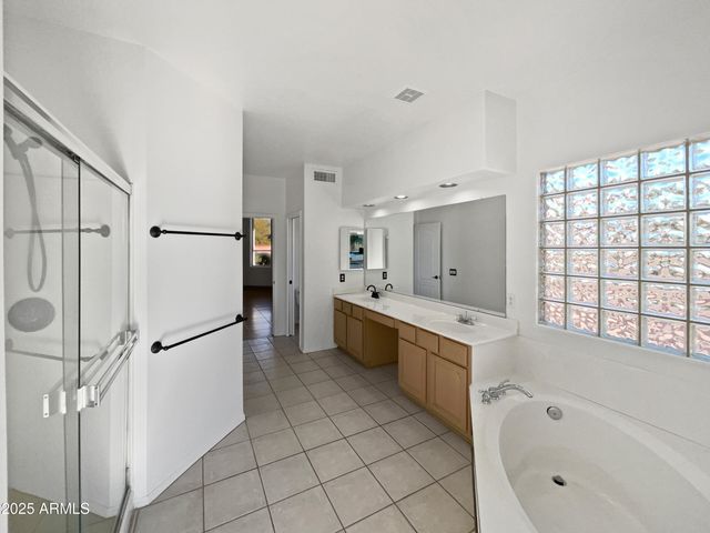 6160 E WOODRIDGE Drive, Scottsdale, AZ 85254