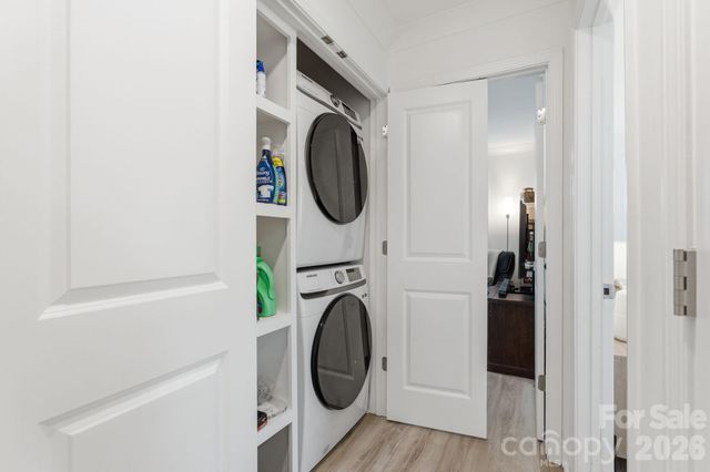 2639 Englehardt Street, Charlotte, NC 28216