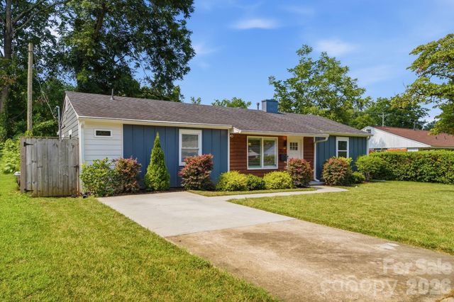 2639 Englehardt Street, Charlotte, NC 28216