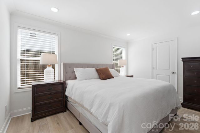 2639 Englehardt Street, Charlotte, NC 28216