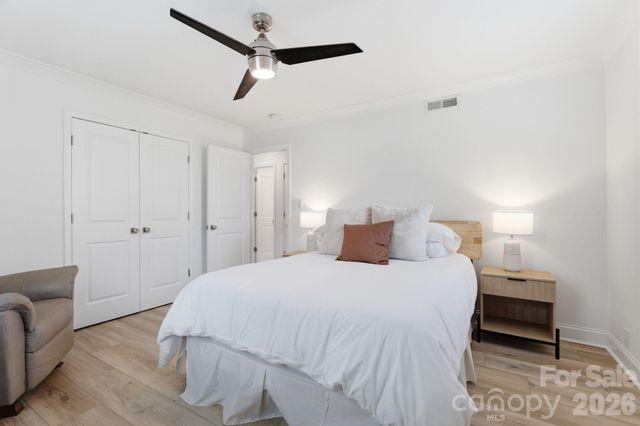 2639 Englehardt Street, Charlotte, NC 28216