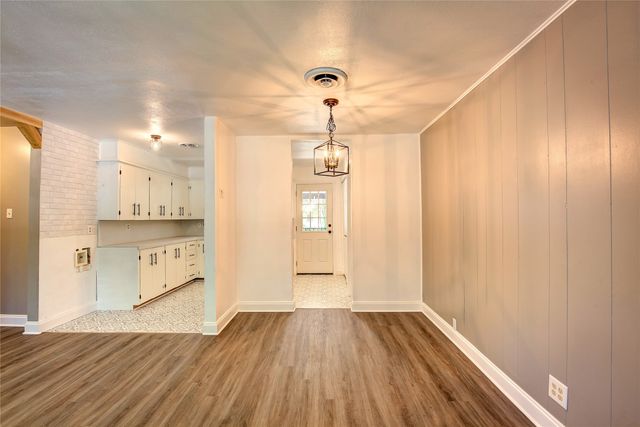 1308 Marshalldale Drive, Arlington, TX 76013