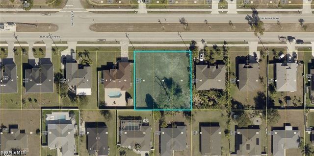 1818 SW Trafalgar PKWY, Cape Coral, FL 33991