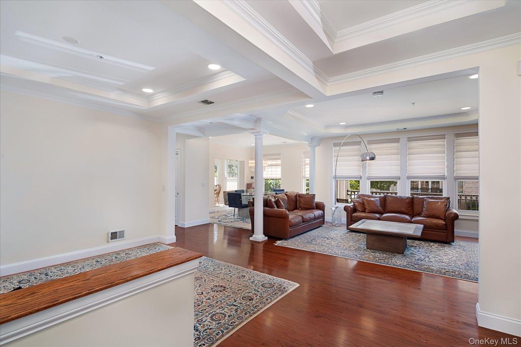 103 Roosevelt Way, Westbury, NY 11590 — photo 2