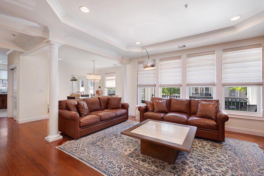 103 Roosevelt Way, Westbury, NY 11590 — photo 3