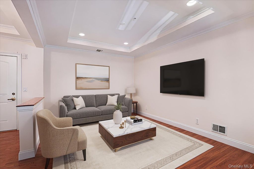 103 Roosevelt Way, Westbury, NY 11590 — photo 5
