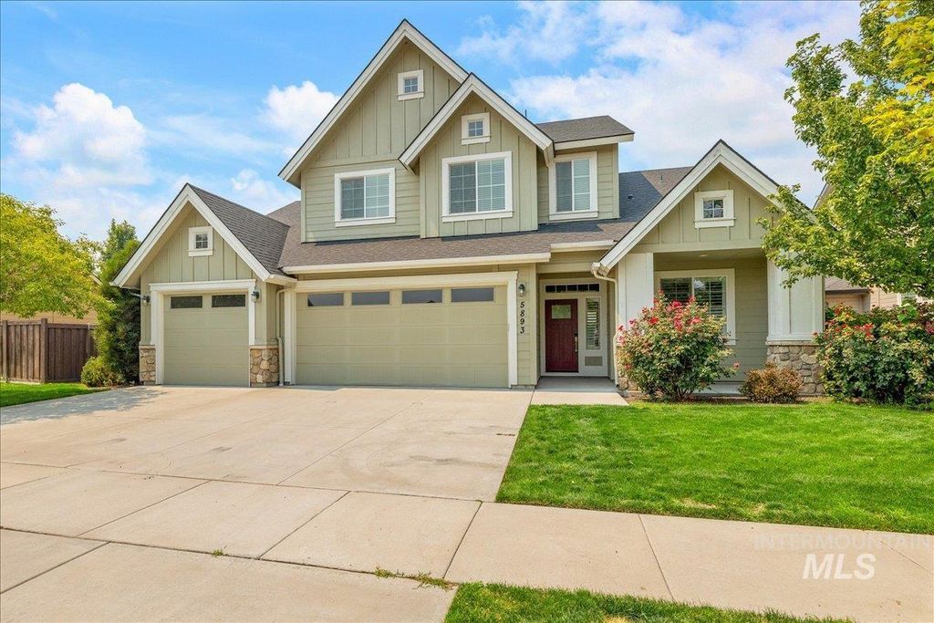 5893 N Vicenza Ave, Meridian, ID 83646 photo 2
