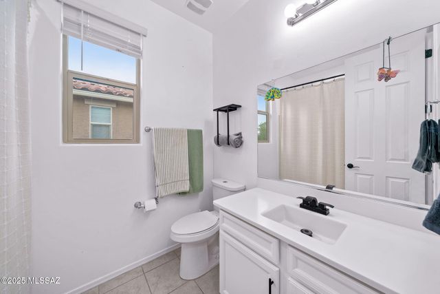 21476 E Treasure Road, Red Rock, AZ 85145