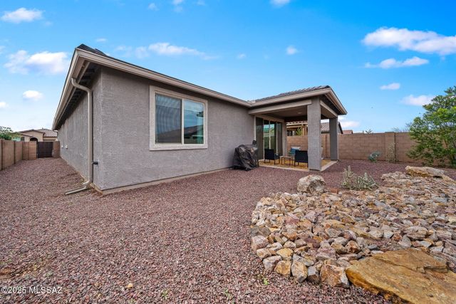21476 E Treasure Road, Red Rock, AZ 85145