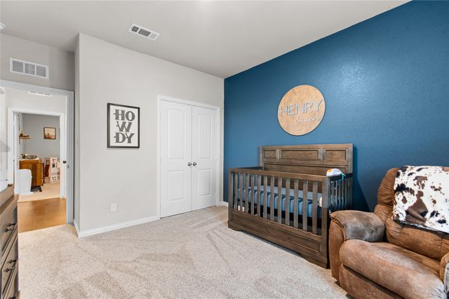 2517 Southern Oak Trail, Oak Ridge, TX 75161