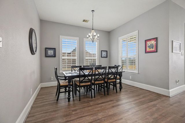 4118 Landon Lane, Baytown, TX 77523