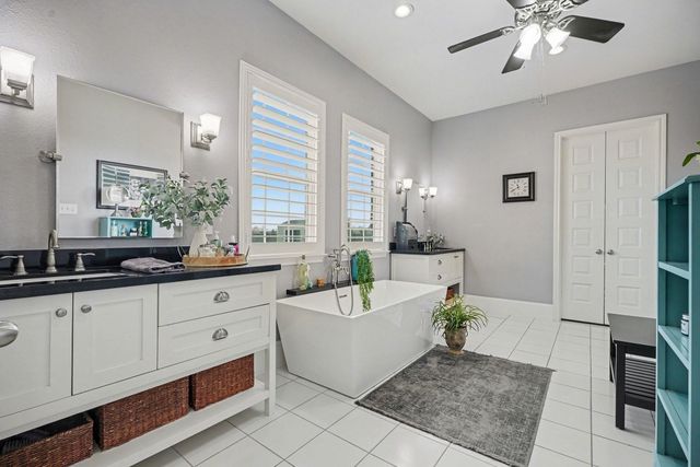 4118 Landon Lane, Baytown, TX 77523