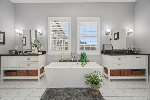 4118 Landon Lane, Baytown, TX 77523