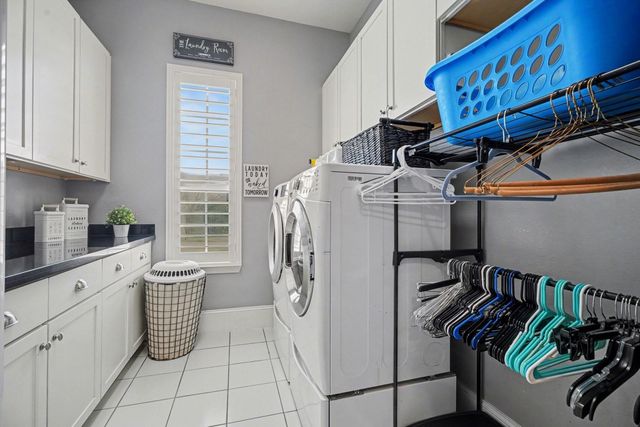 4118 Landon Lane, Baytown, TX 77523